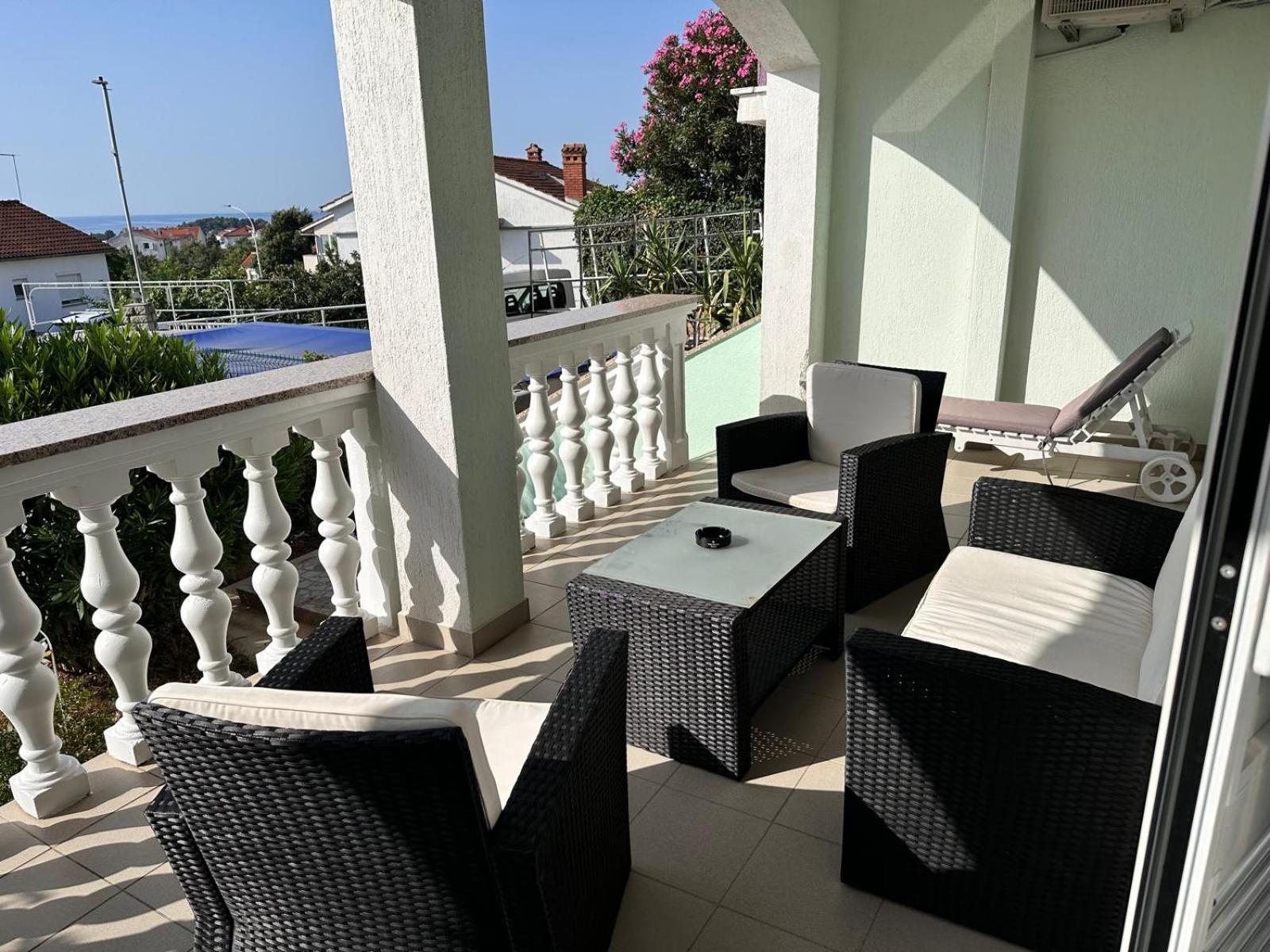 Apartmani Djurda Krk Town Buitenkant foto